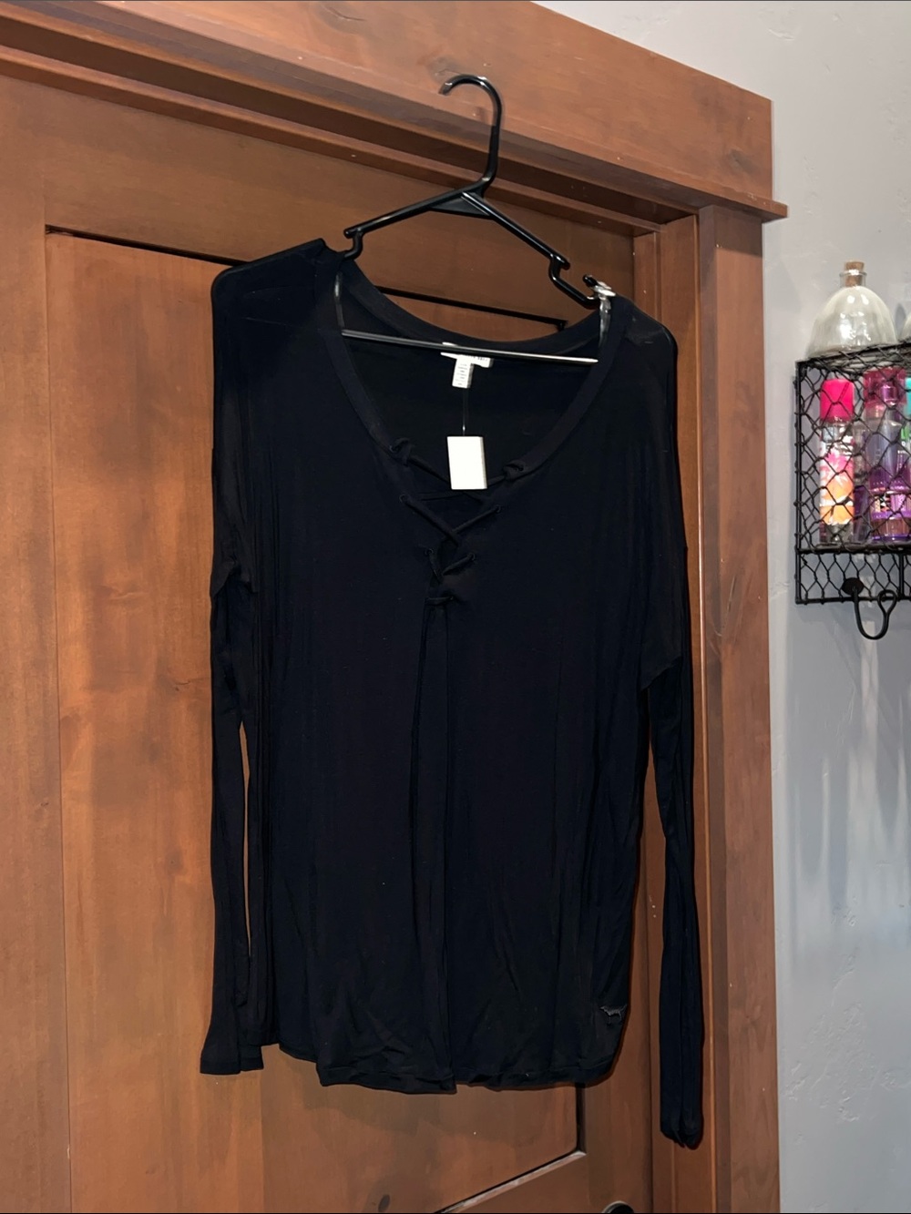 Victoria’s Secret Pink-Super Soft-Lace-Up V Neck-Black